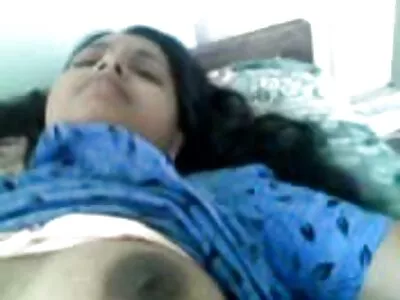 Şımarık amatör türk sesli porno esmer fıstık her türlü oyunu oynar
