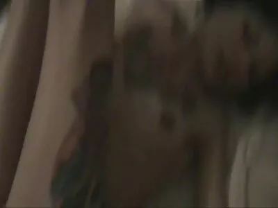 Çarpıcı kızıl saçlı bebek parmaklı ve becerdin amatör gizli çekim sex