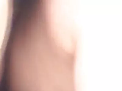 Genç esmer bebek yüzme hocası gizli amatör çekim tarafından çarptım alır