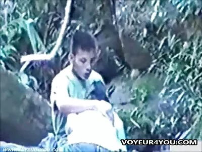 Esmer düzgün vücutlu Asyalı amatör sex indir sert becerdin almak ister