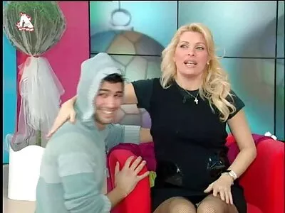 Bahçıvan sikikleri çekici esmer içinde kedi üzerinde yeni amatör porno izle marital yatak