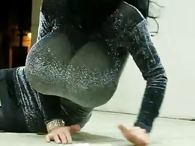 Asyalı sert kedi hd porn amatör çivileme için orgazm şeklinde bir geri tepme alır
