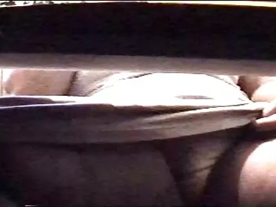 Puma soyunma odasında fisting ile sarışın porno hd amatör arkadaşı memnun
