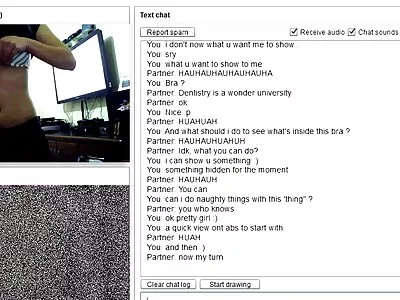 Asyalı hizmetçi amatör gizli çekim türk porno ve iki otoriter erkeğin sıcak üçlü macerası